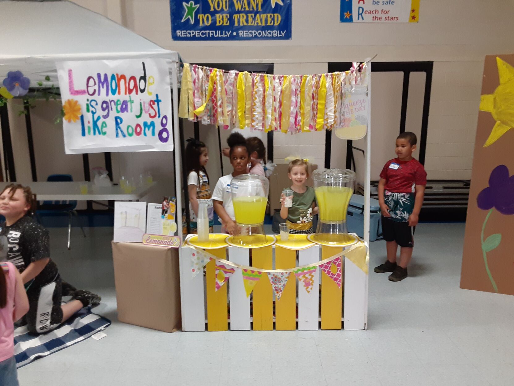 Lemonade stand